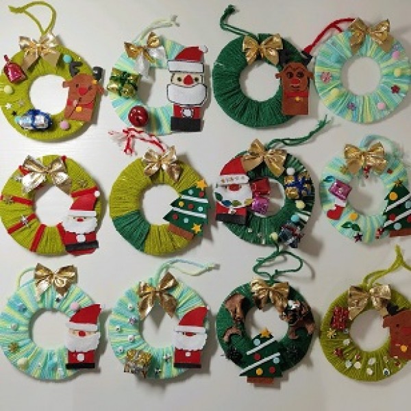 クリスマスリースつくり ♪サムネイル